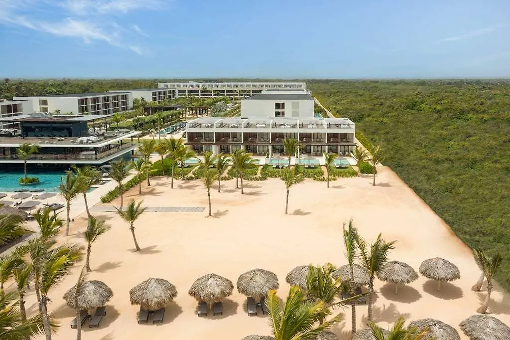 Отель Live Aqua Beach Resort Пунта-Кана